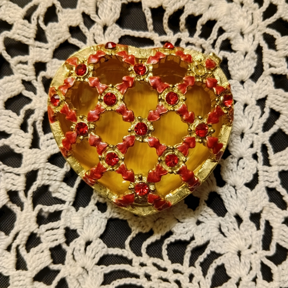 NWOB ZANZIBAR ABRUZZIO TRINKET